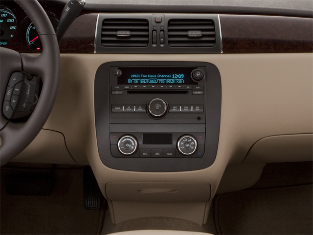 2010 Buick Lucerne CXL-3 *Ltd Avail*