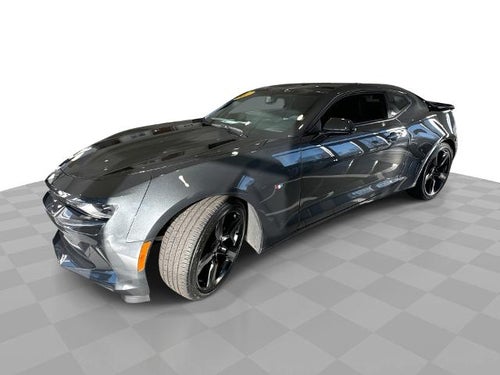 2017 Chevrolet Camaro 2dr Coupe 1LT