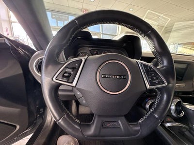 2017 Chevrolet Camaro 2dr Coupe 1LT