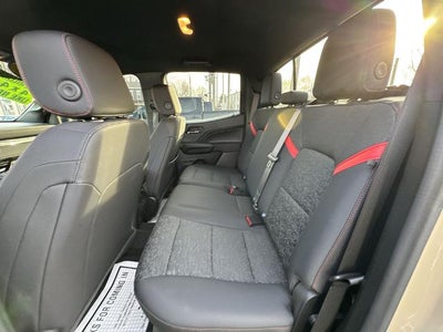 2024 Chevrolet Colorado Crew Cab Short Box 4-Wheel Drive Z71