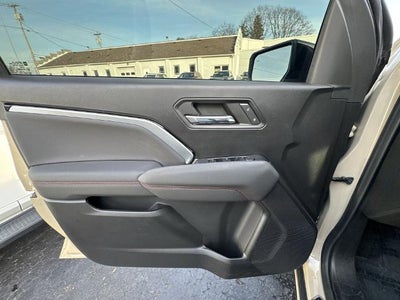 2024 Chevrolet Colorado Crew Cab Short Box 4-Wheel Drive Z71