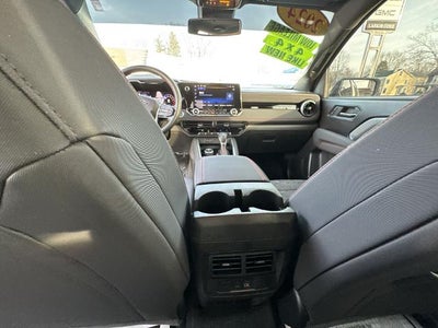 2024 Chevrolet Colorado Crew Cab Short Box 4-Wheel Drive Z71