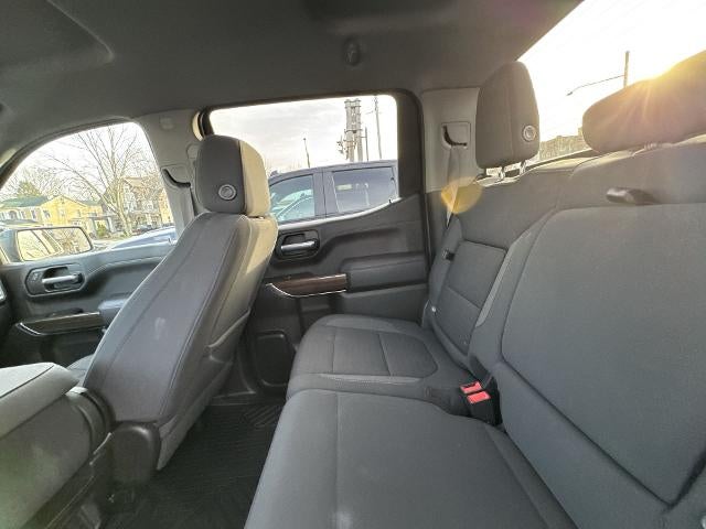 2021 Chevrolet Silverado 1500 Crew Cab Standard Box 4-Wheel Drive RST