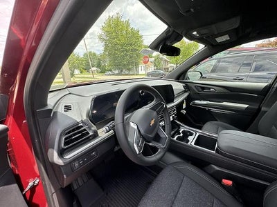 2025 Chevrolet Traverse LT