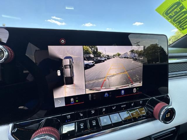 2024 GMC Canyon Crew Cab Short Box 4-Wheel Drive AT4X