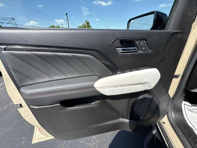 2024 GMC Canyon Crew Cab Short Box 4-Wheel Drive AT4X