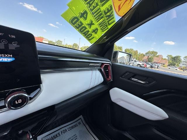 2024 GMC Canyon Crew Cab Short Box 4-Wheel Drive AT4X