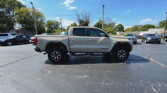 2024 GMC Canyon Crew Cab Short Box 4-Wheel Drive AT4X