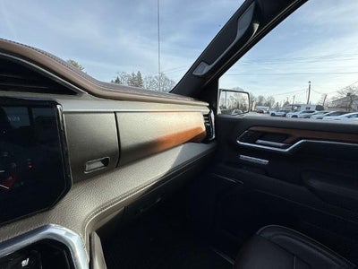 2022 GMC Sierra 1500 Crew Cab Short Box 4-Wheel Drive Denali