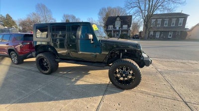 2010 Jeep Wrangler Unlimited 4WD 4dr Sahara