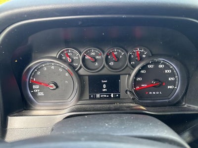 2021 Chevrolet Silverado 1500 Crew Cab Short Box 4-Wheel Drive Custom