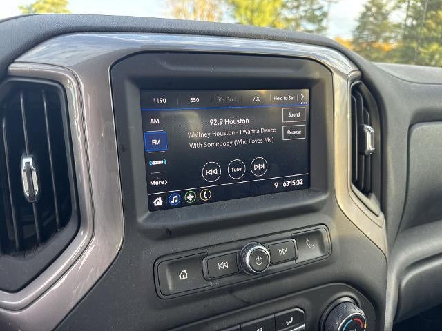 2021 Chevrolet Silverado 1500 Crew Cab Short Box 4-Wheel Drive Custom