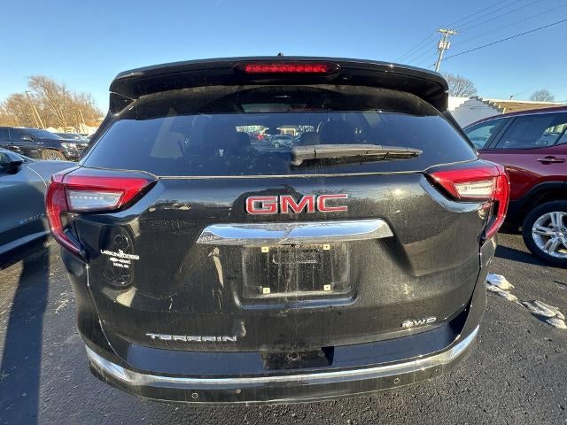 2022 GMC Terrain AWD Denali