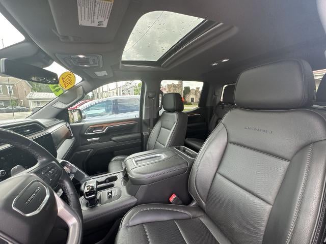 2022 GMC Sierra 1500 Crew Cab Short Box 4-Wheel Drive Denali