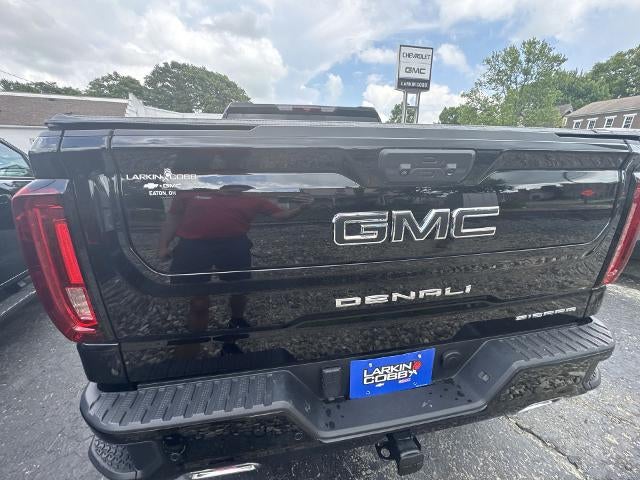 2022 GMC Sierra 1500 Crew Cab Short Box 4-Wheel Drive Denali