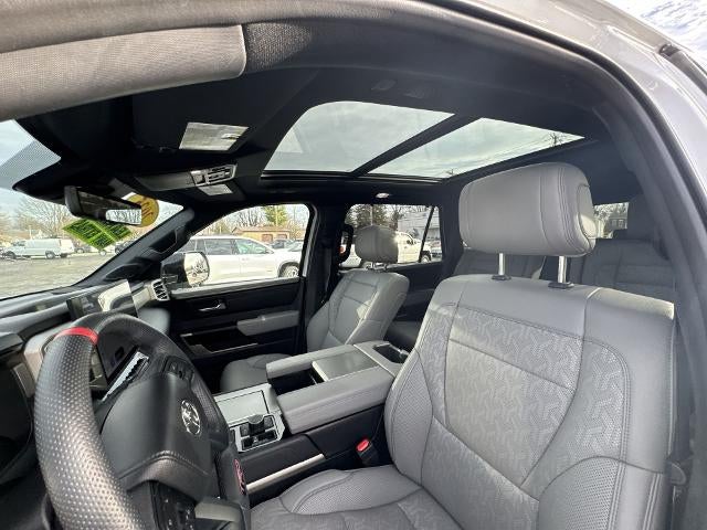 2025 Toyota Sequoia SR5 4WD (SE)