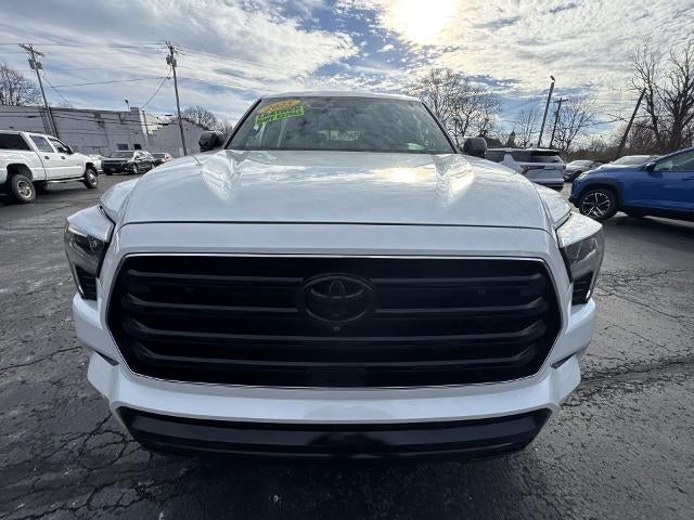 2025 Toyota Sequoia SR5 4WD (SE)