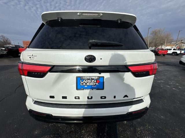 2025 Toyota Sequoia SR5 4WD (SE)