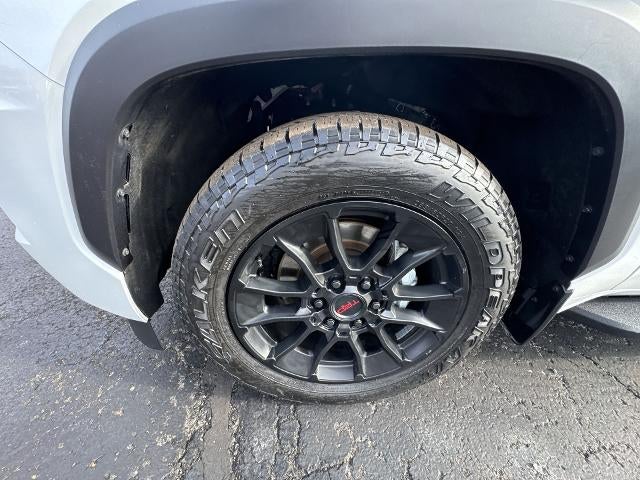 2025 Toyota Sequoia SR5 4WD (SE)