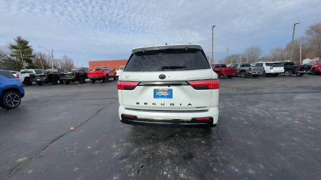 2025 Toyota Sequoia SR5 4WD (SE)