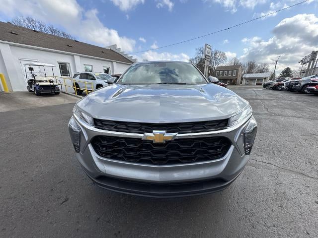 2025 Chevrolet Trax FWD 4dr LS