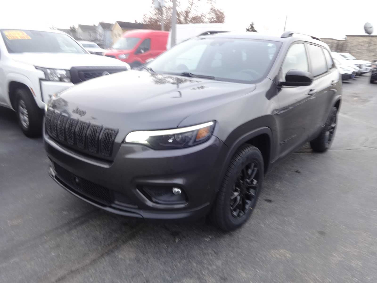 2023 Jeep Cherokee Altitude Lux