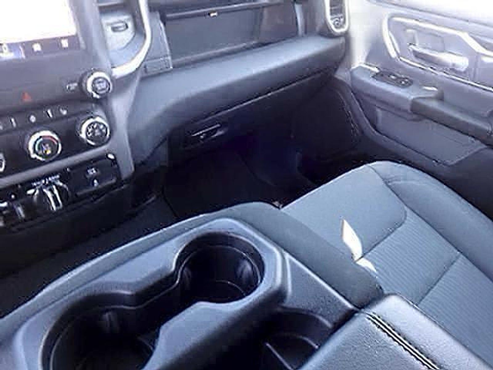 2023 RAM 1500 Big Horn Crew Cab 4x4 5'7" Box