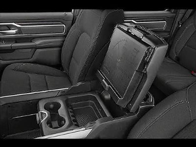 2023 RAM 1500 Big Horn Crew Cab 4x4 5'7" Box