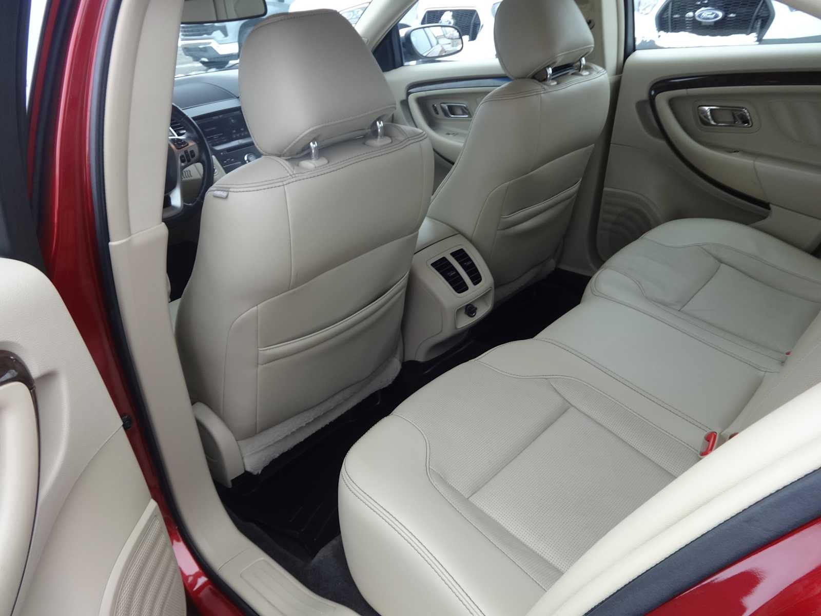 2015 Ford Taurus Limited