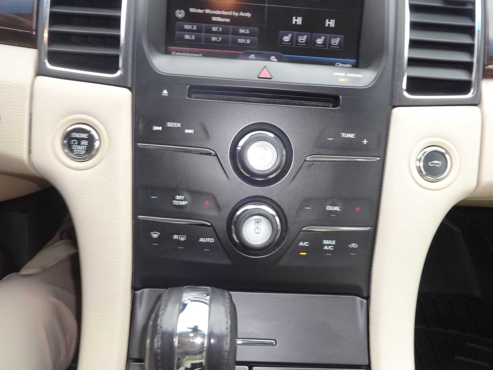 2015 Ford Taurus Limited