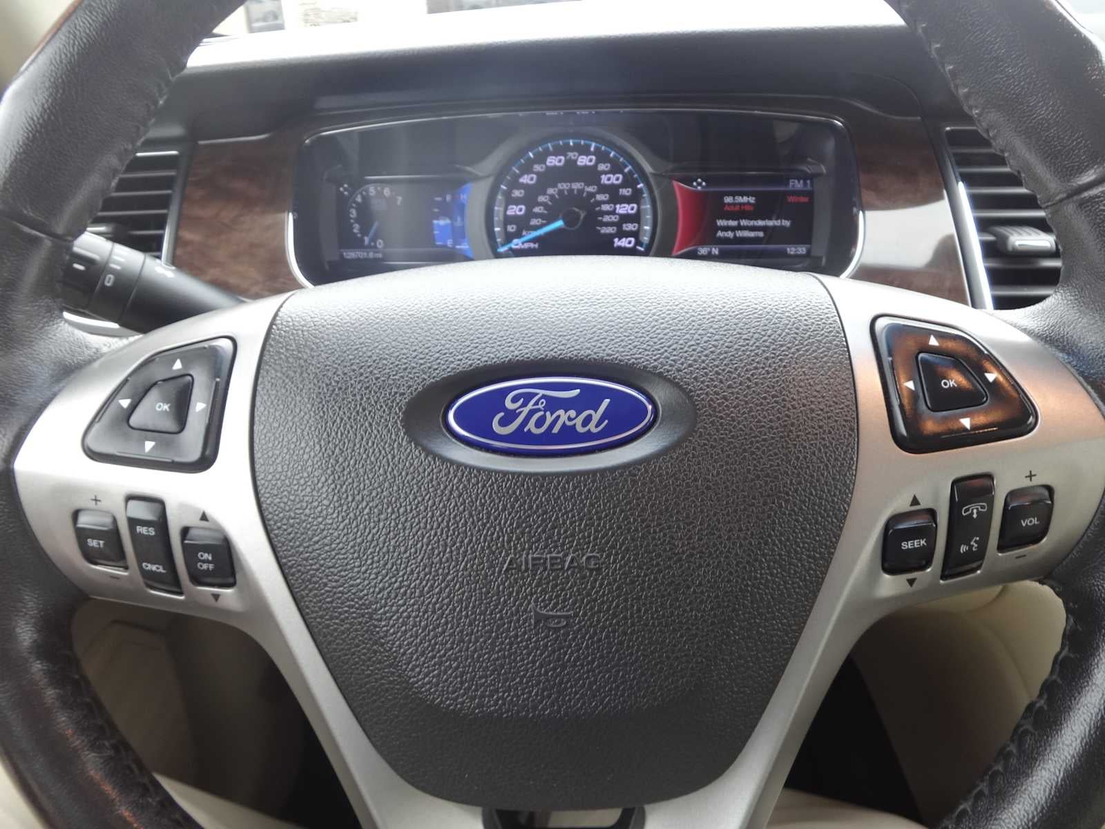 2015 Ford Taurus Limited