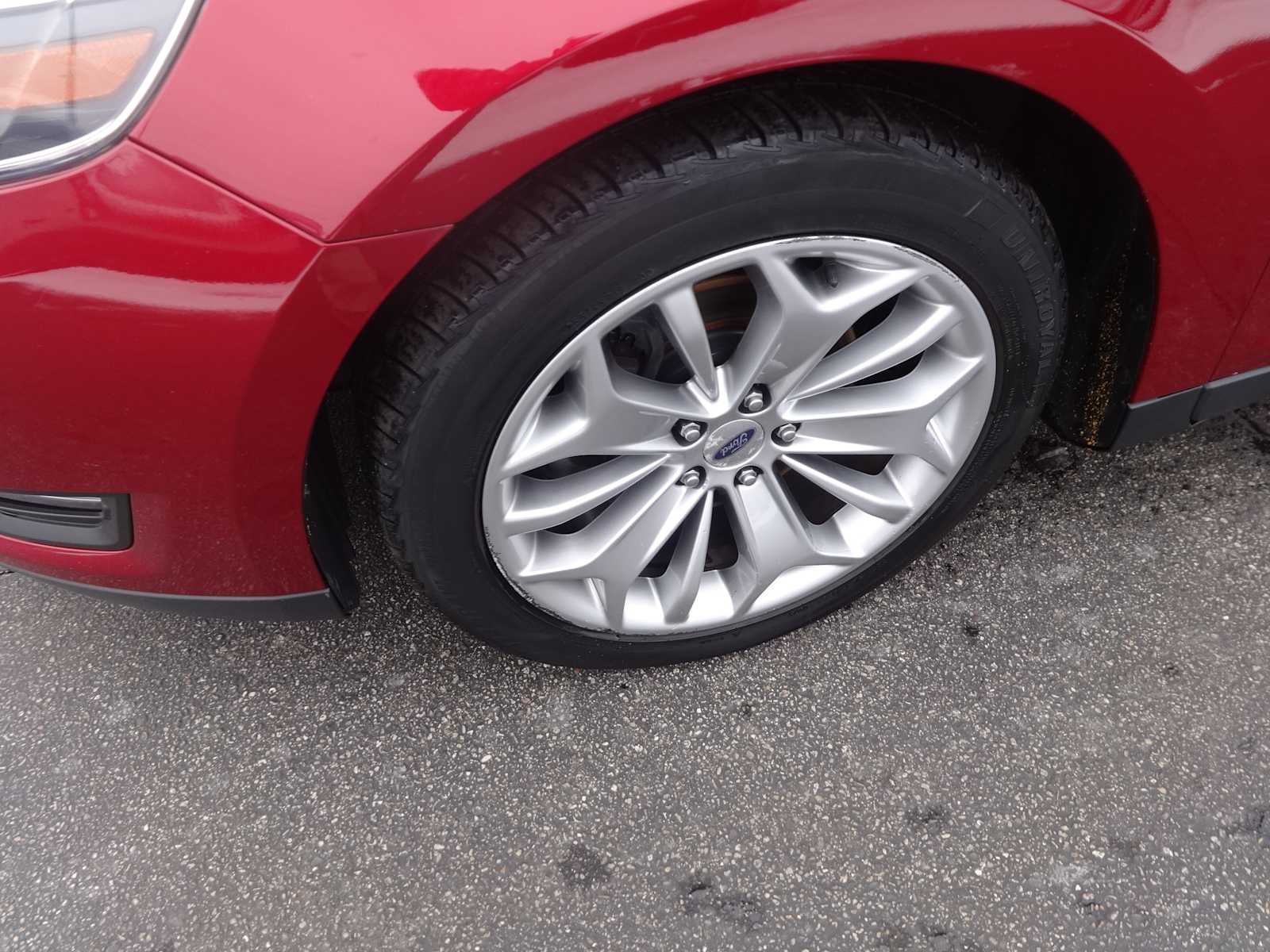 2015 Ford Taurus Limited