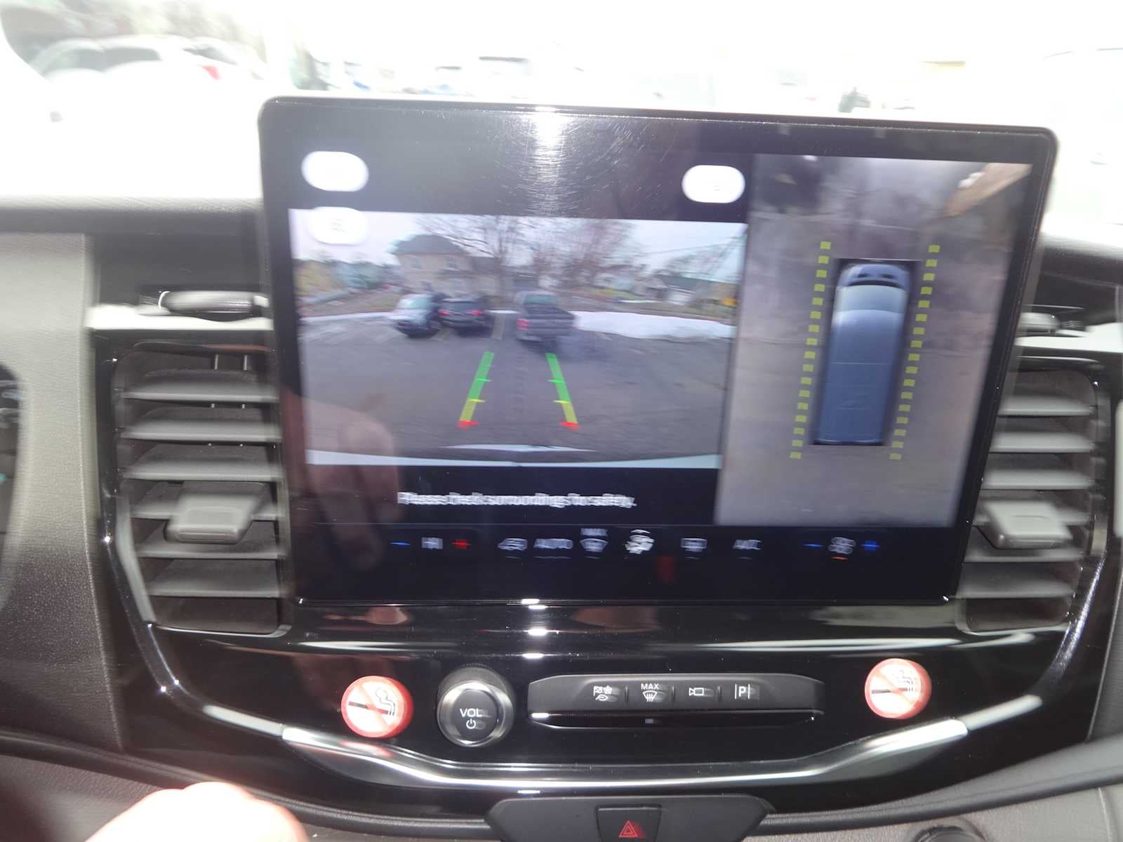 2023 Ford Transit Passenger Wagon XLT