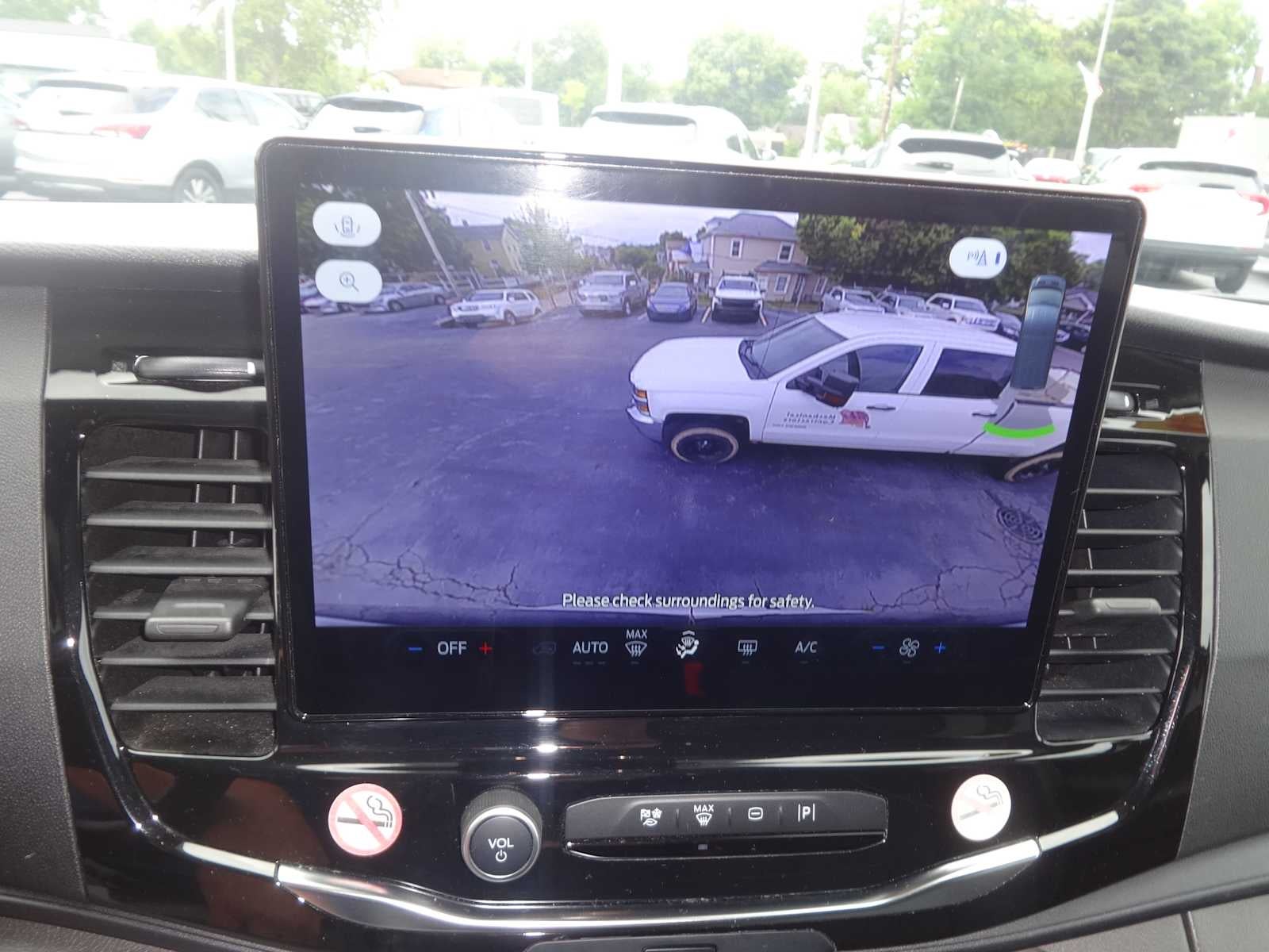 2023 Ford Transit Passenger XLT