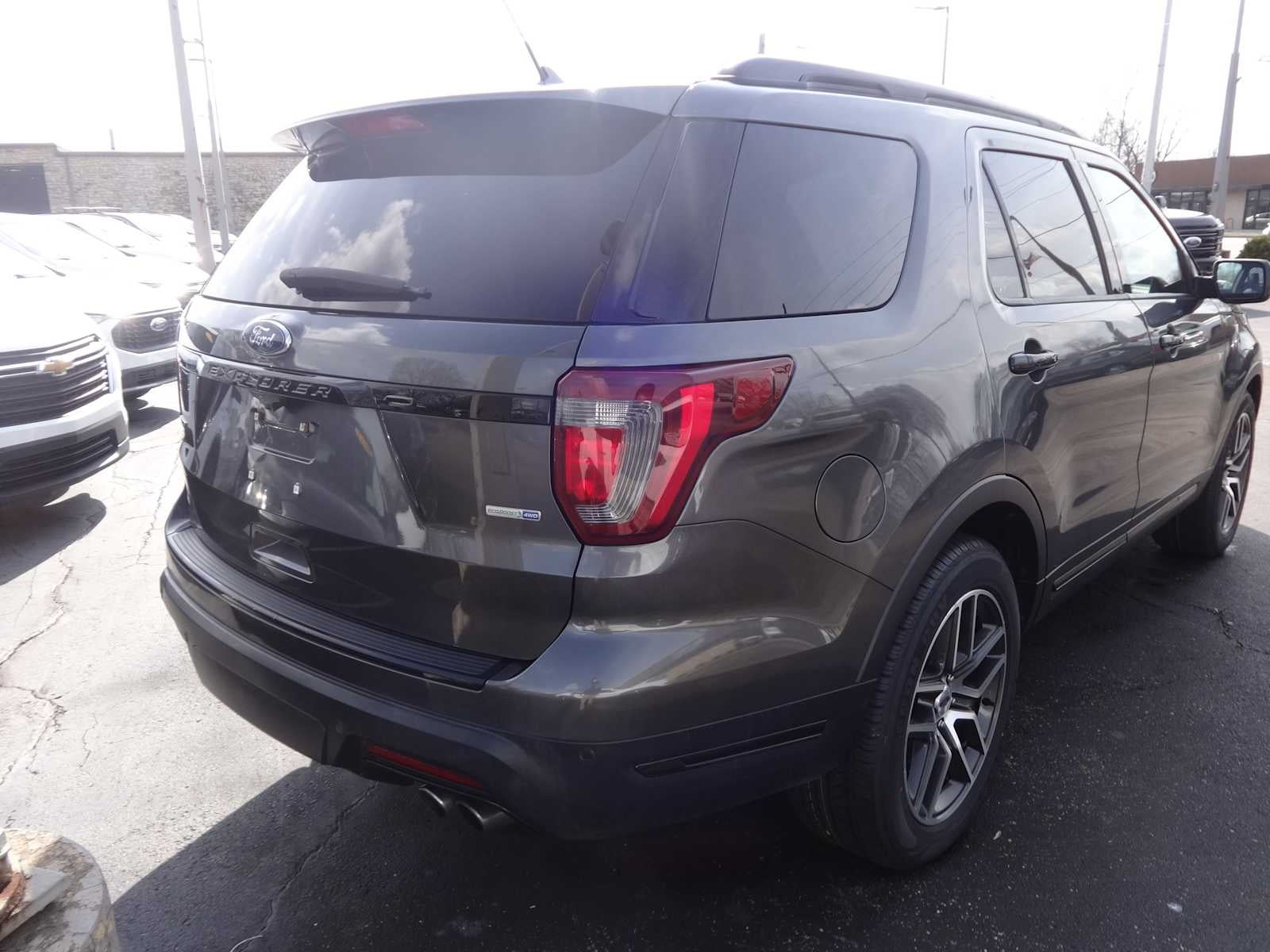 2018 Ford Explorer Sport