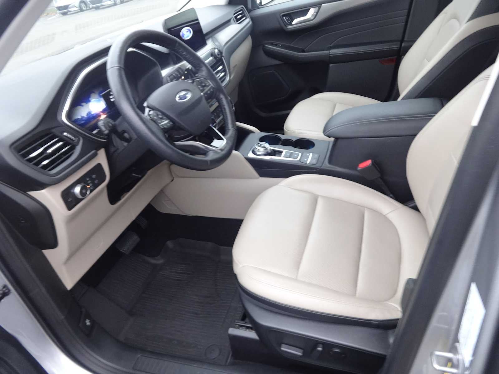 2021 Ford Escape Titanium