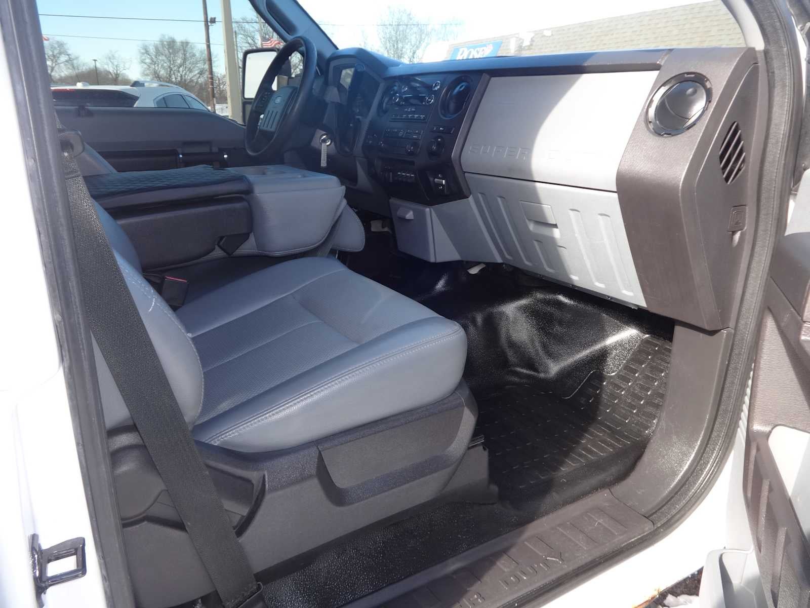 2015 Ford Super Duty F-250 Pickup XL