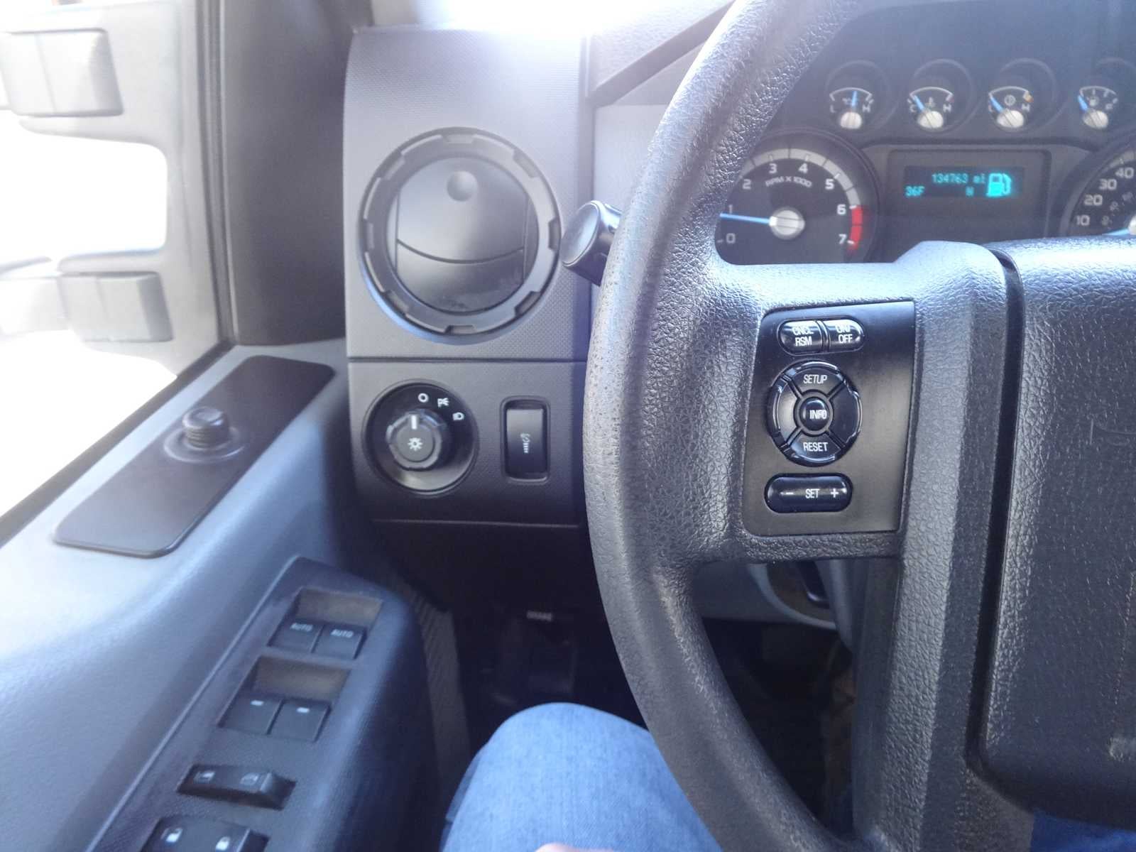 2015 Ford Super Duty F-250 Pickup XL