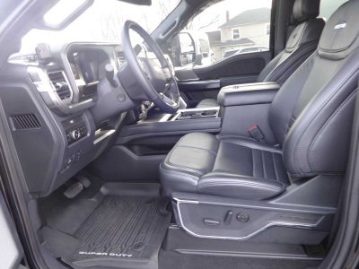 2025 Ford Super Duty F-350 SRW Platinum