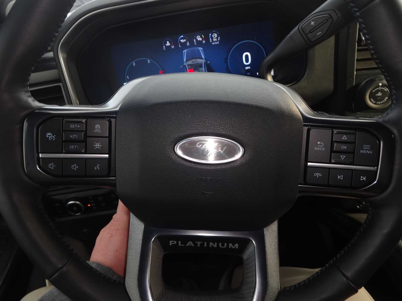 2025 Ford Super Duty F-350 SRW Platinum