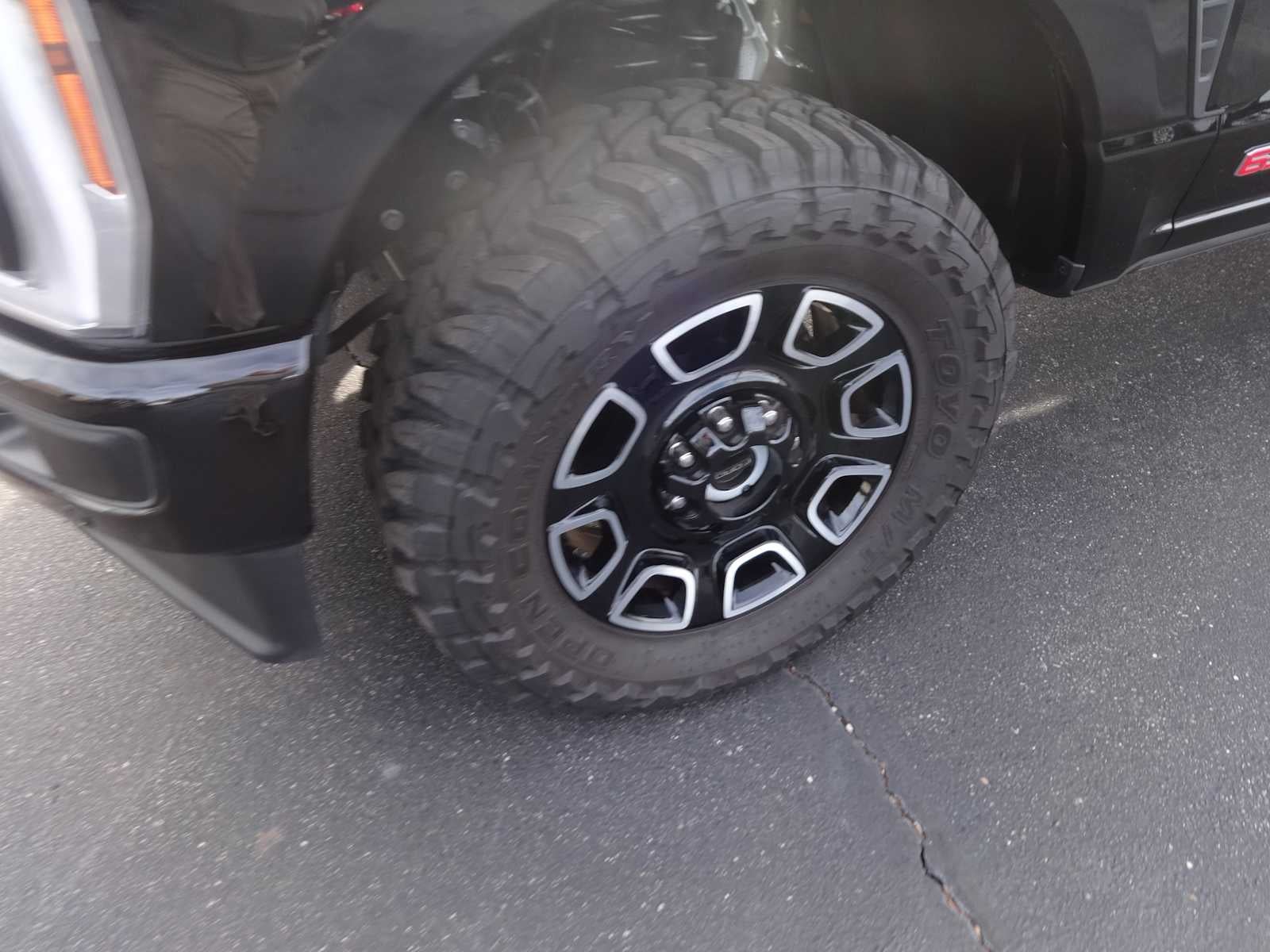 2025 Ford Super Duty F-350 SRW Platinum