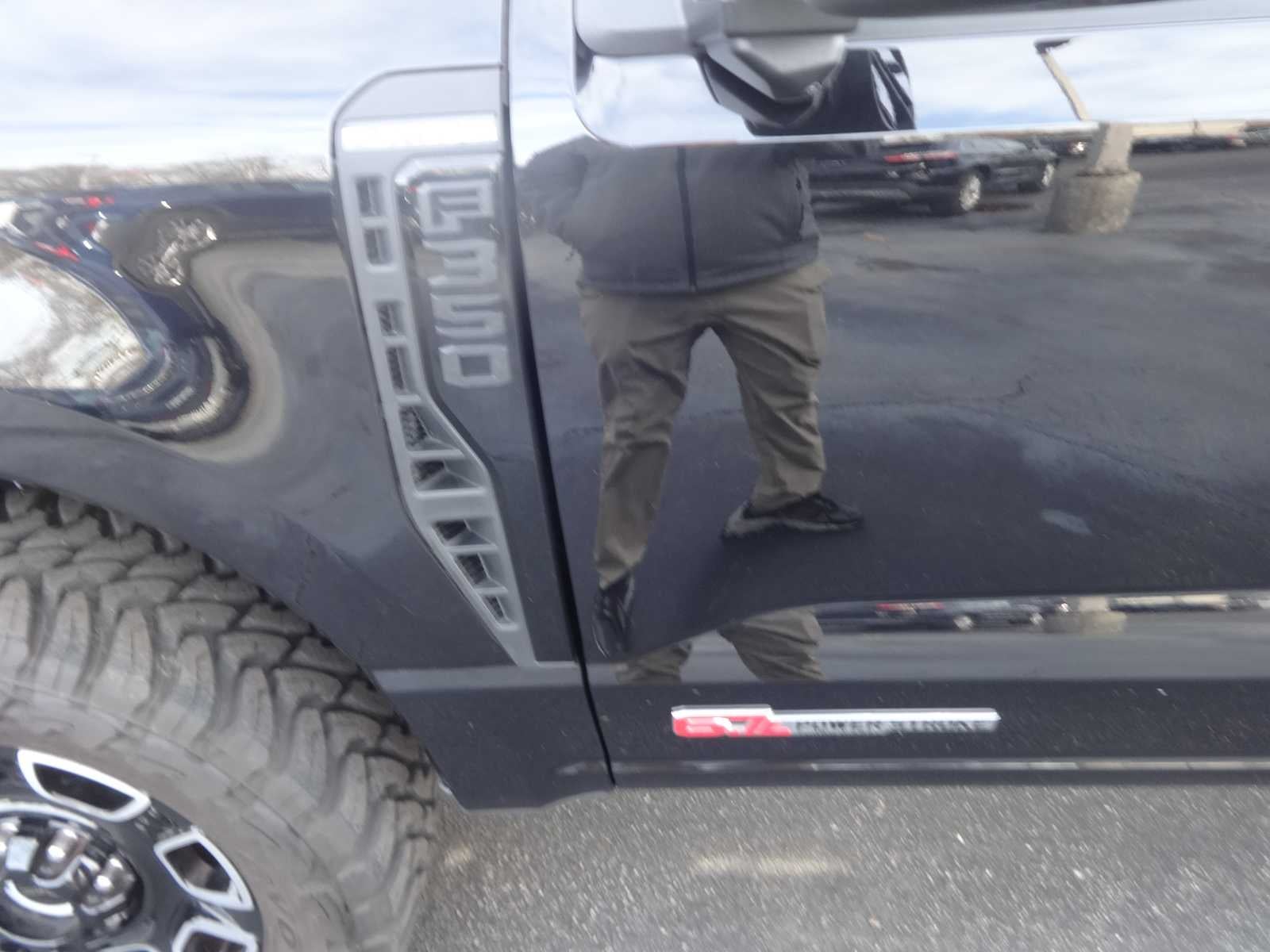 2025 Ford Super Duty F-350 SRW Platinum