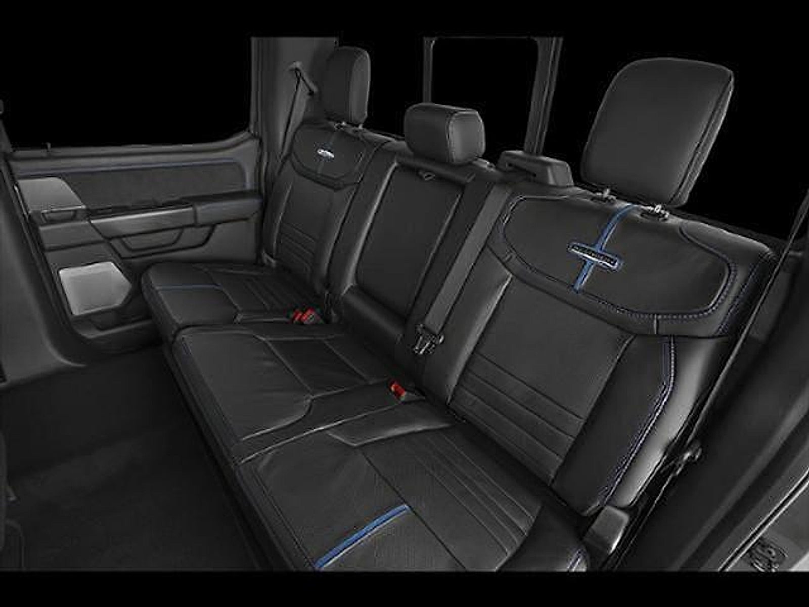 2025 Ford Super Duty F-350 SRW Platinum