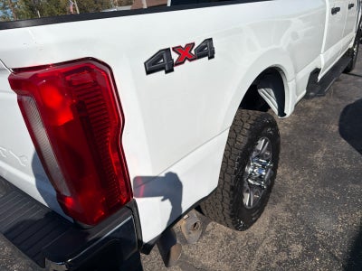 2025 Ford Super Duty F-350 SRW XLT