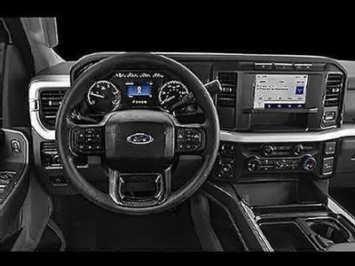 2025 Ford Super Duty F-350 SRW XLT