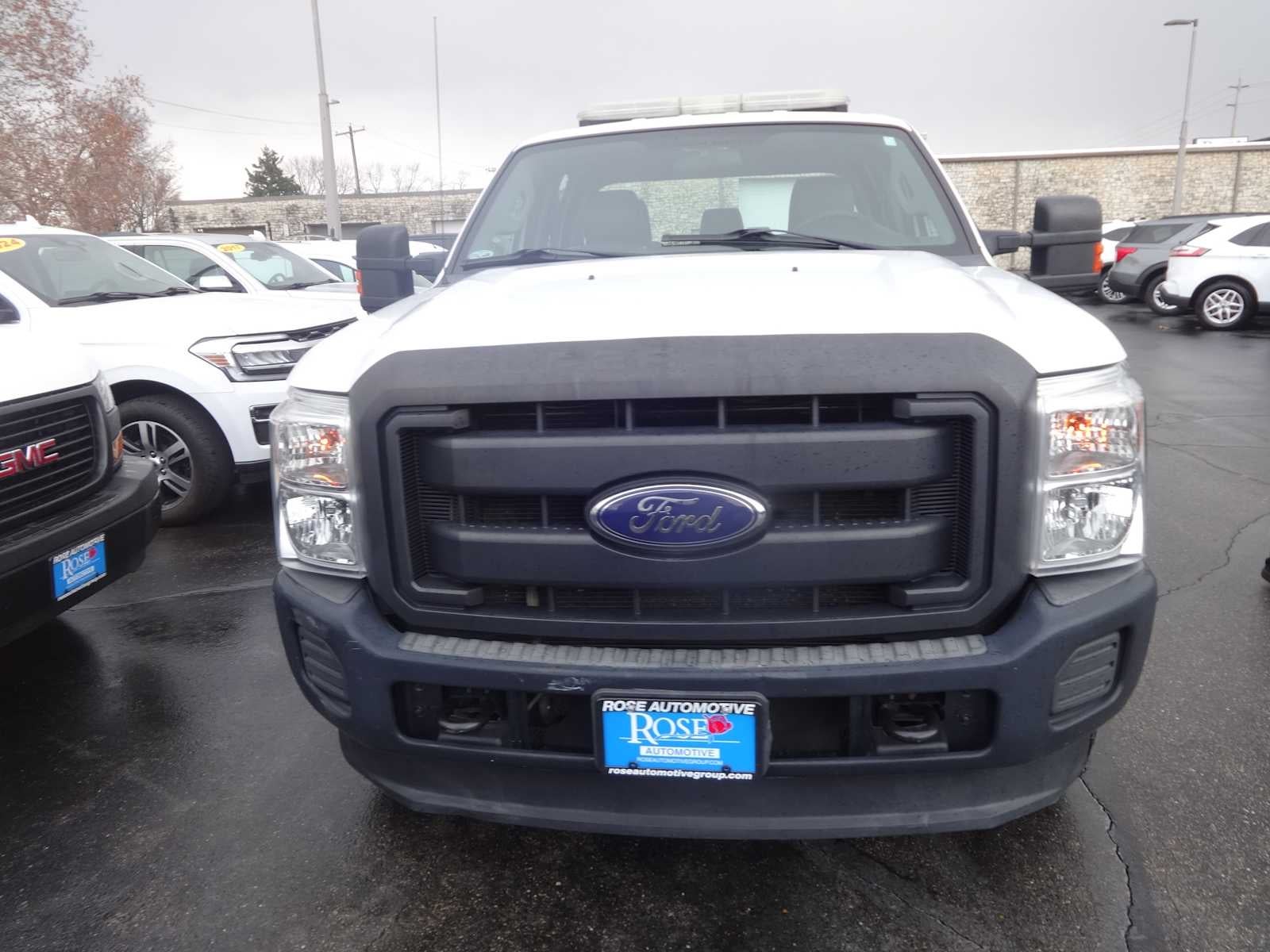 2015 Ford Super Duty F-350 SRW XL
