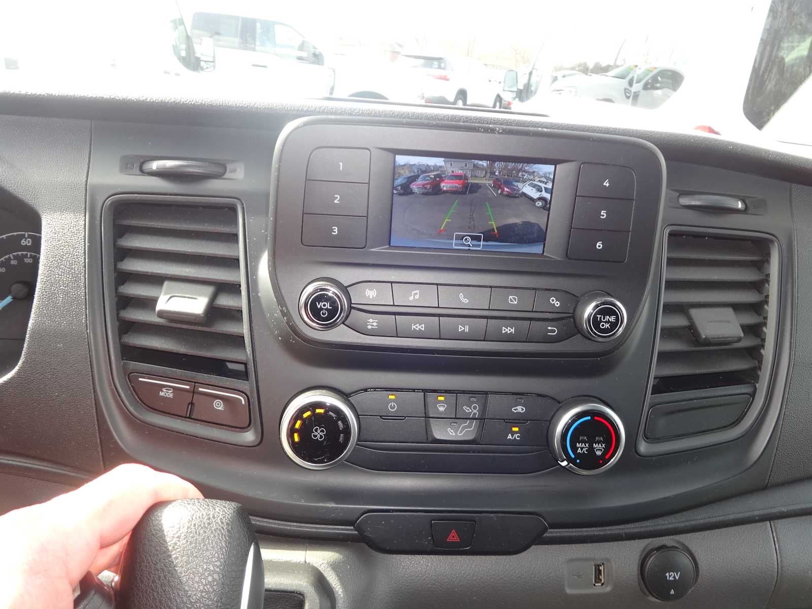 2024 Ford Transit Cargo Van T-250 148" Med Rf 9070 GVWR RWD