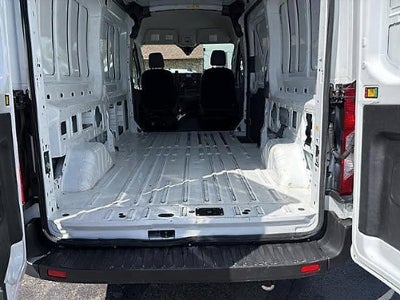 2023 Ford Transit Cargo Van T-250 130" Med Rf 9070 GVWR RWD