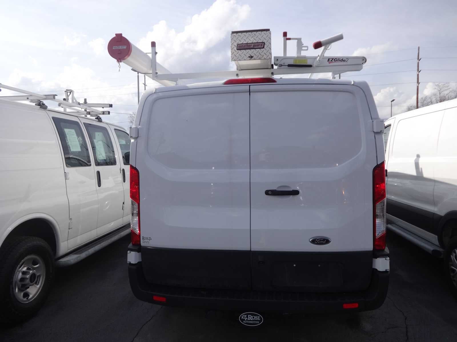 2021 Ford Transit Cargo Van T-250 130" Low Rf 9070 GVWR RWD