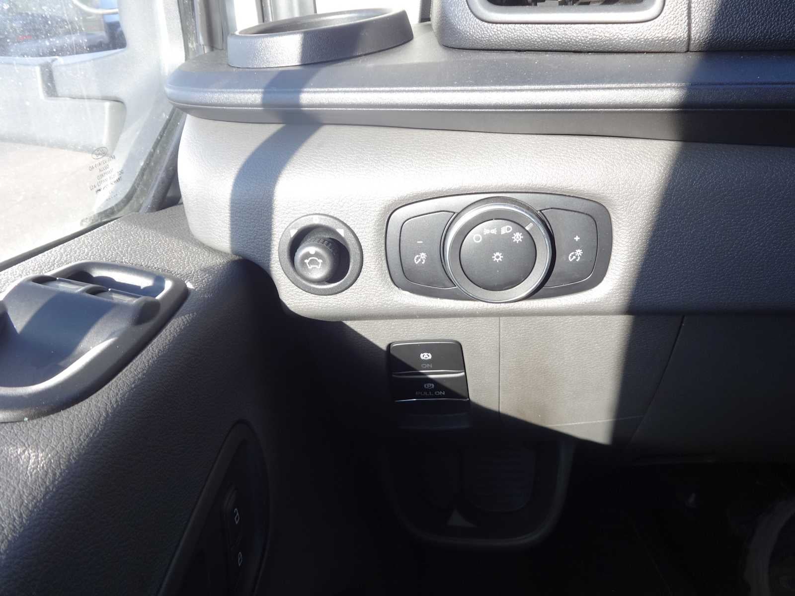 2021 Ford Transit T-350 148" EL Hi Rf 9500 GVWR RWD